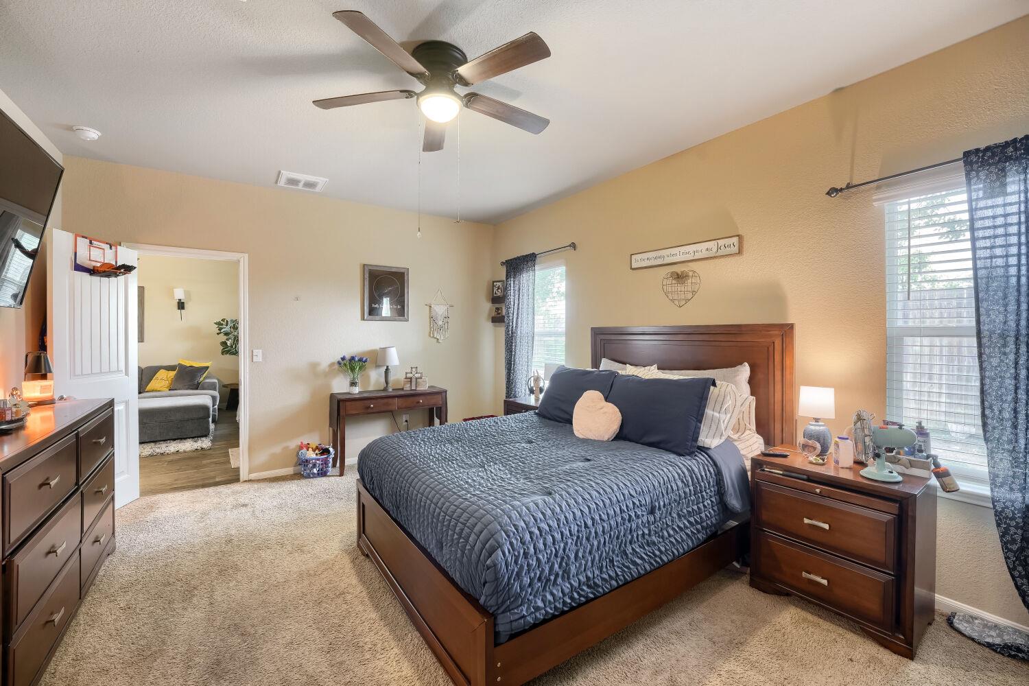 274 Orchard Lane Kyle TX 78640