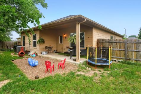 274 Orchard Lane Kyle TX 78640