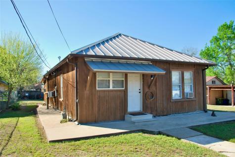 125 W Wallace Street Gonzales TX 78629
