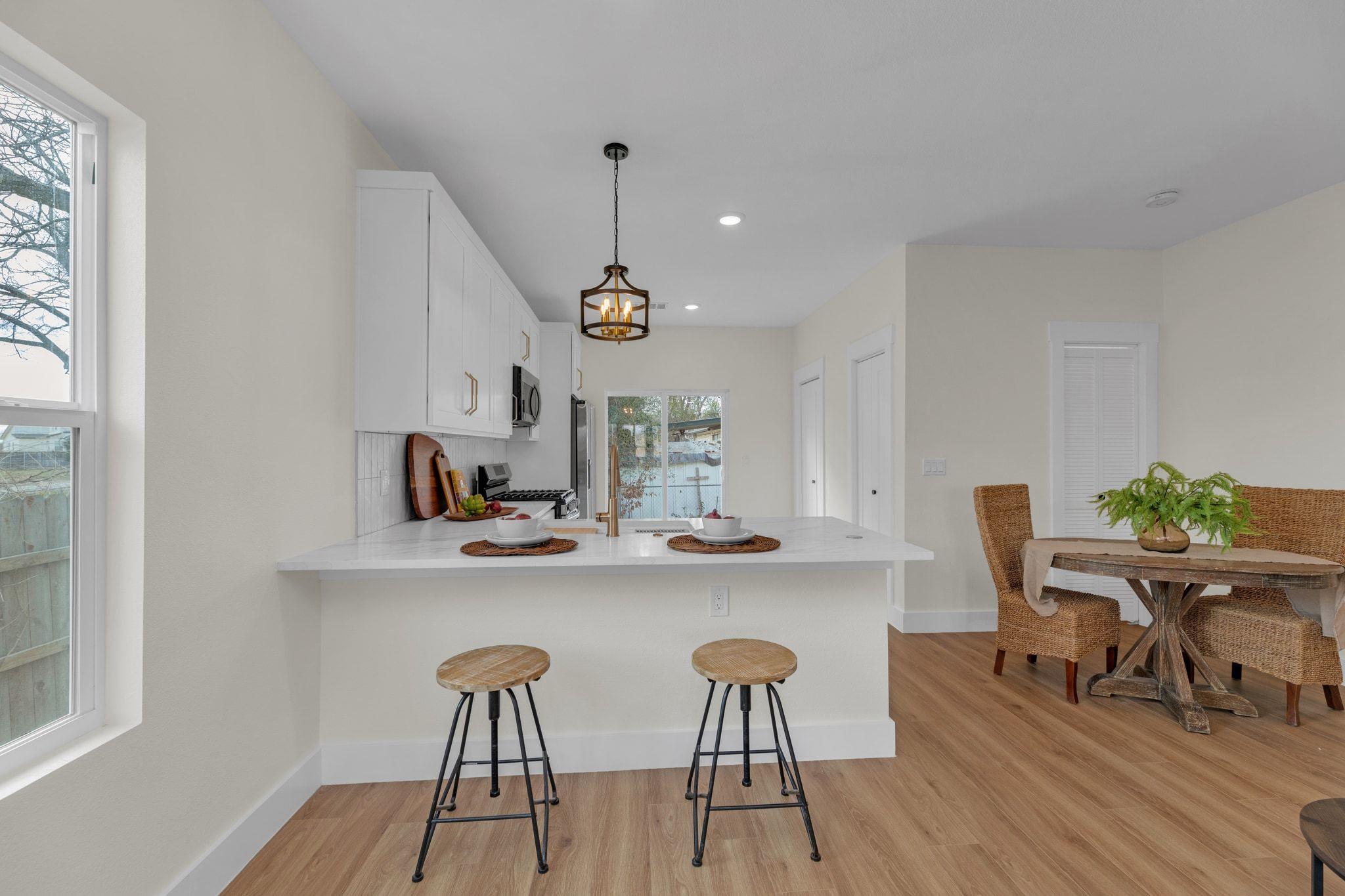 2102 S Church Street Georgetown TX 78626