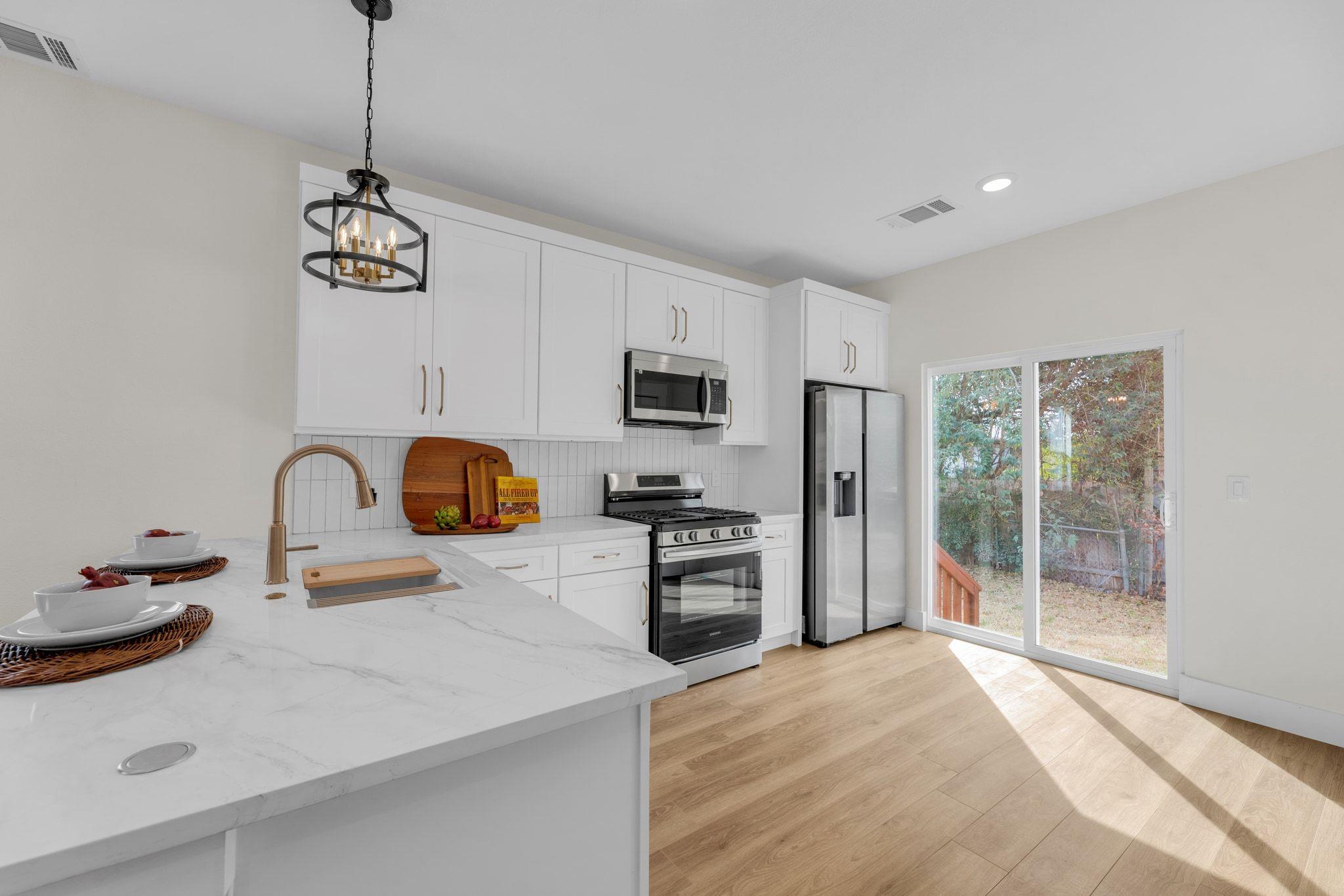 2102 S Church Street Georgetown TX 78626
