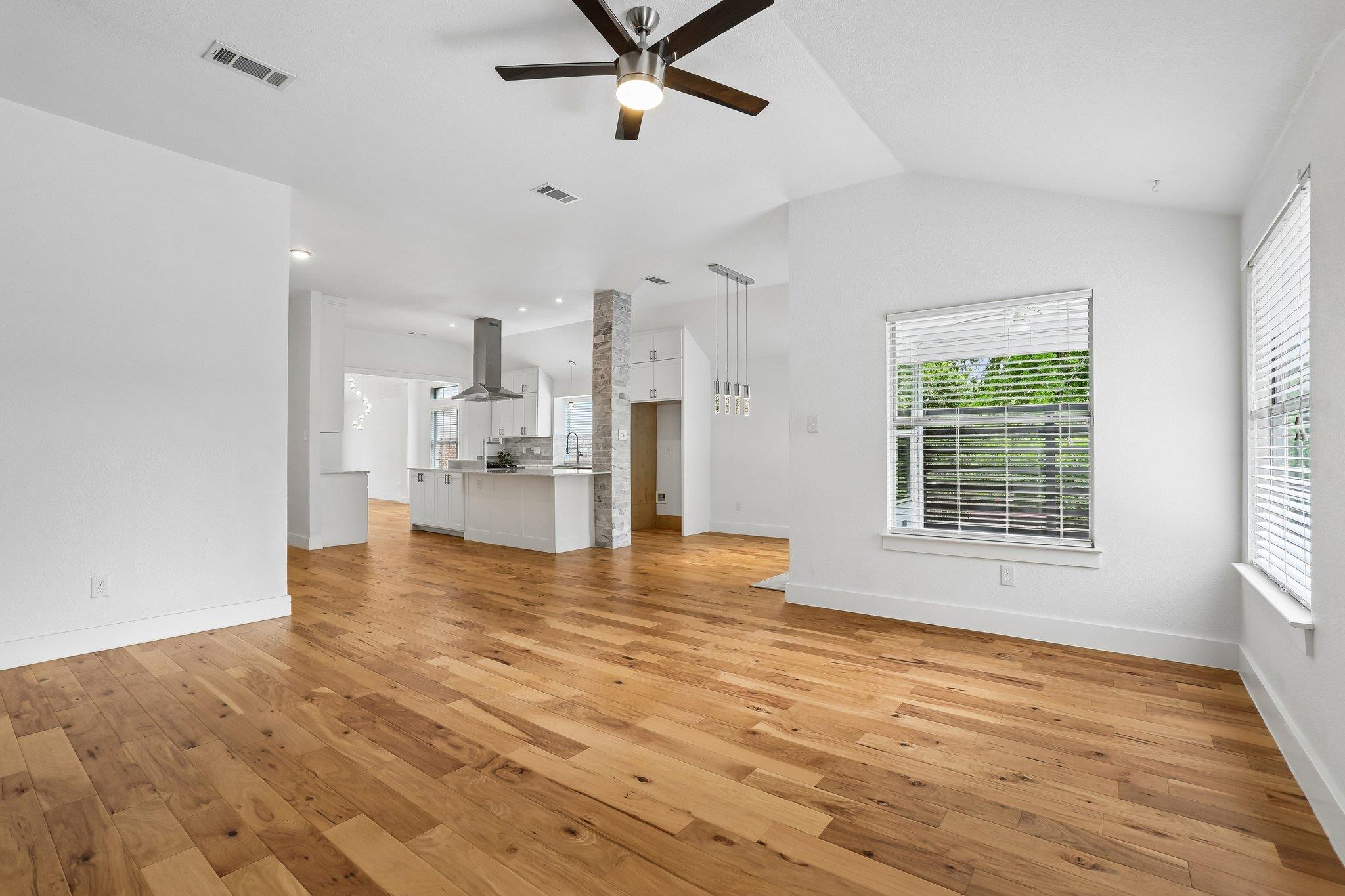 6220 Harrogate Drive Austin TX 78759