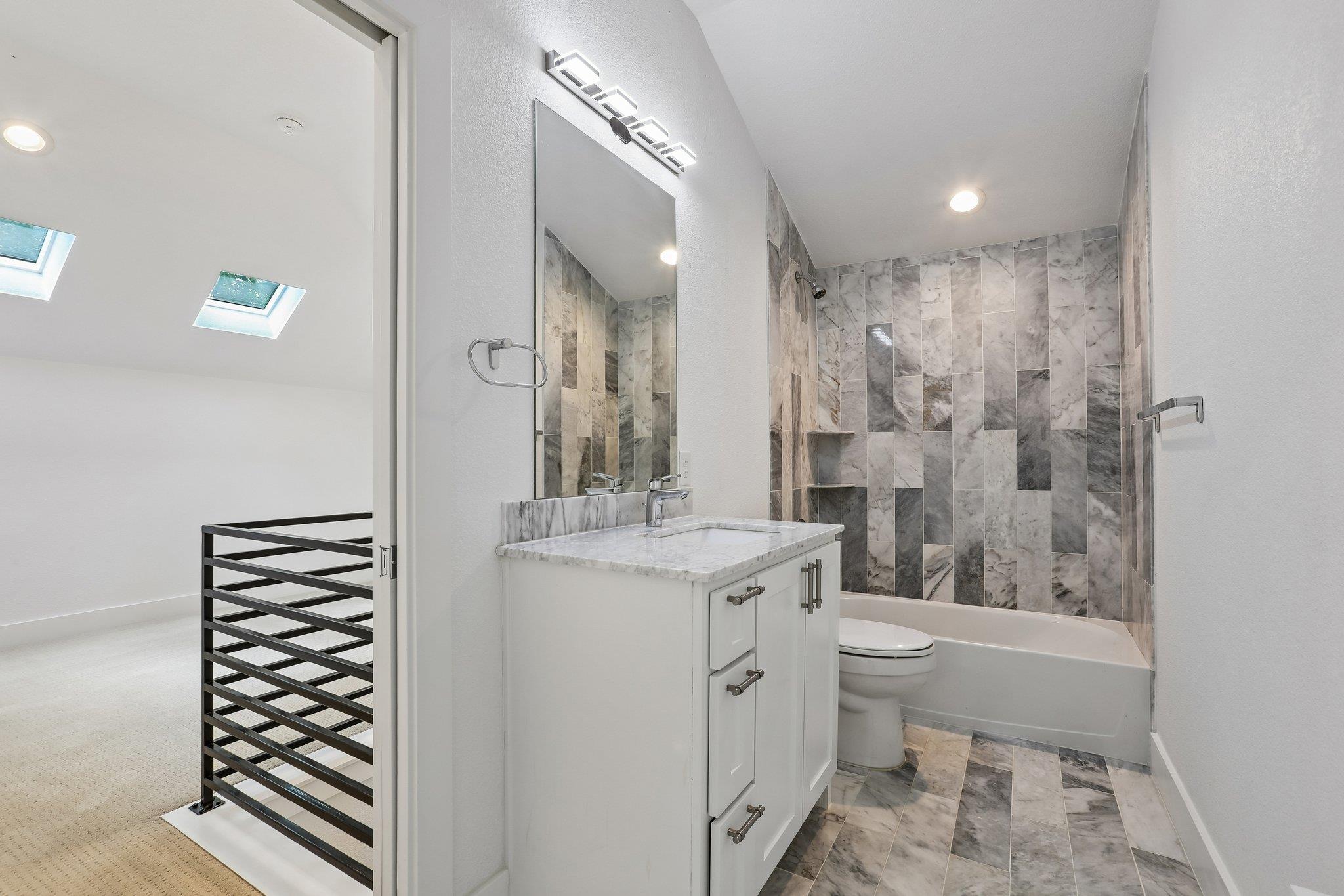6220 Harrogate Drive Austin TX 78759