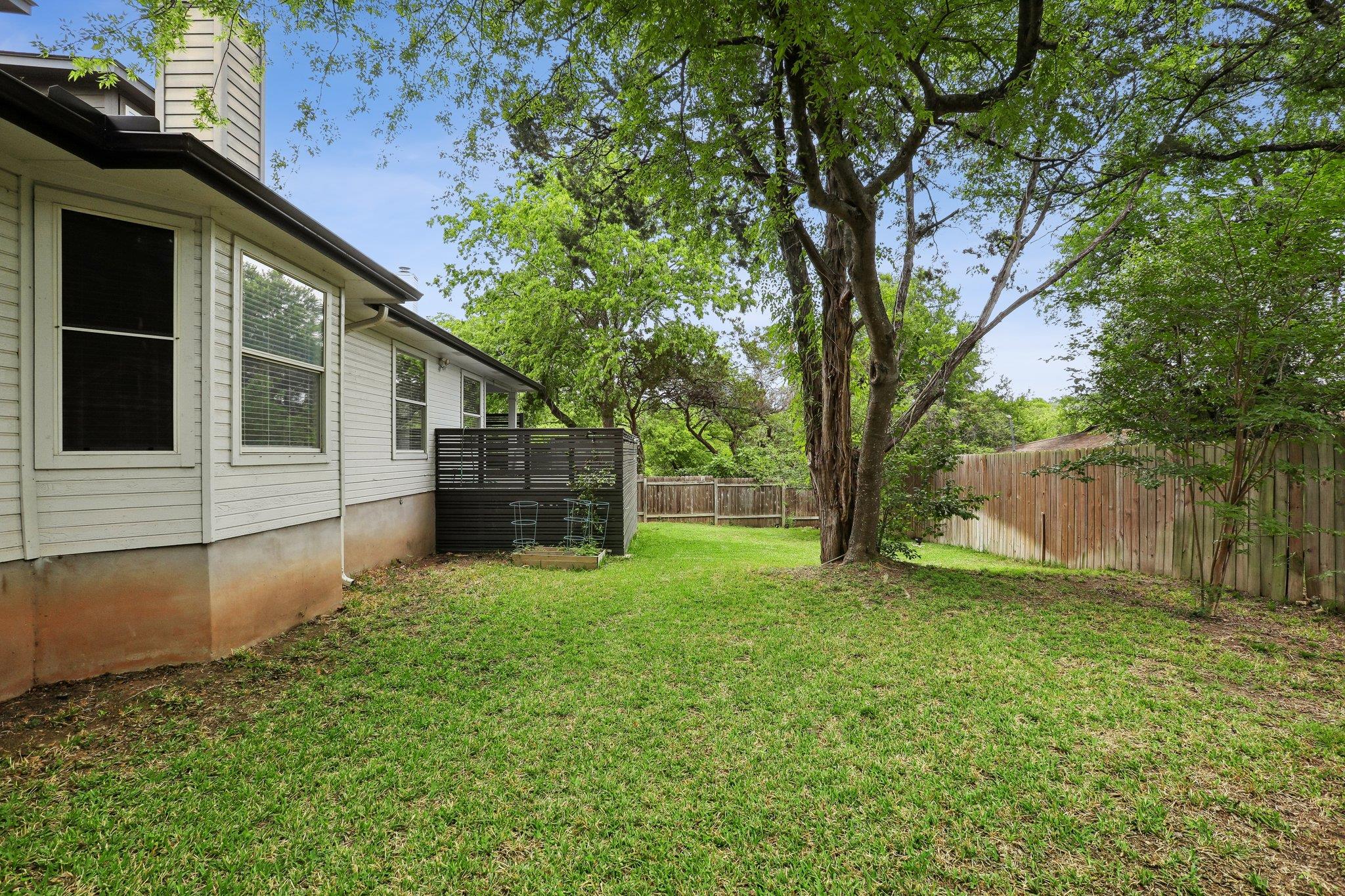 6220 Harrogate Drive Austin TX 78759