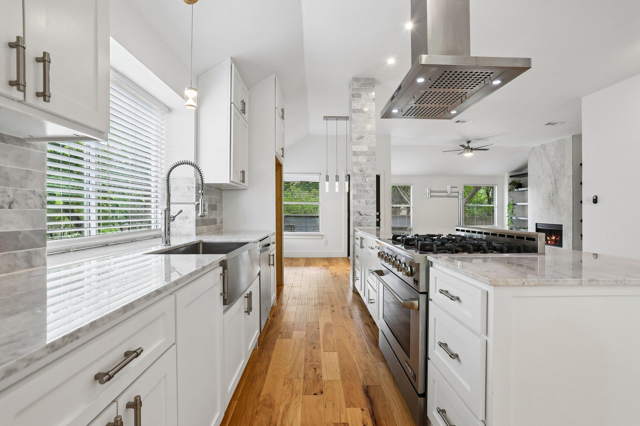 6220 Harrogate Drive Austin TX 78759
