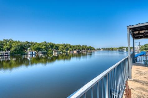 2000 Williams Lakeshore Kingsland TX 78639