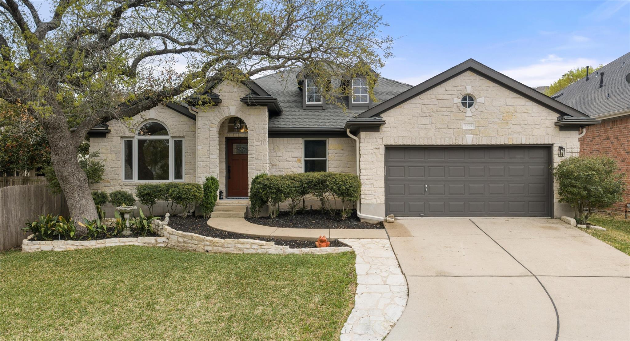 2527 Crenshaw Drive Round Rock TX 78664