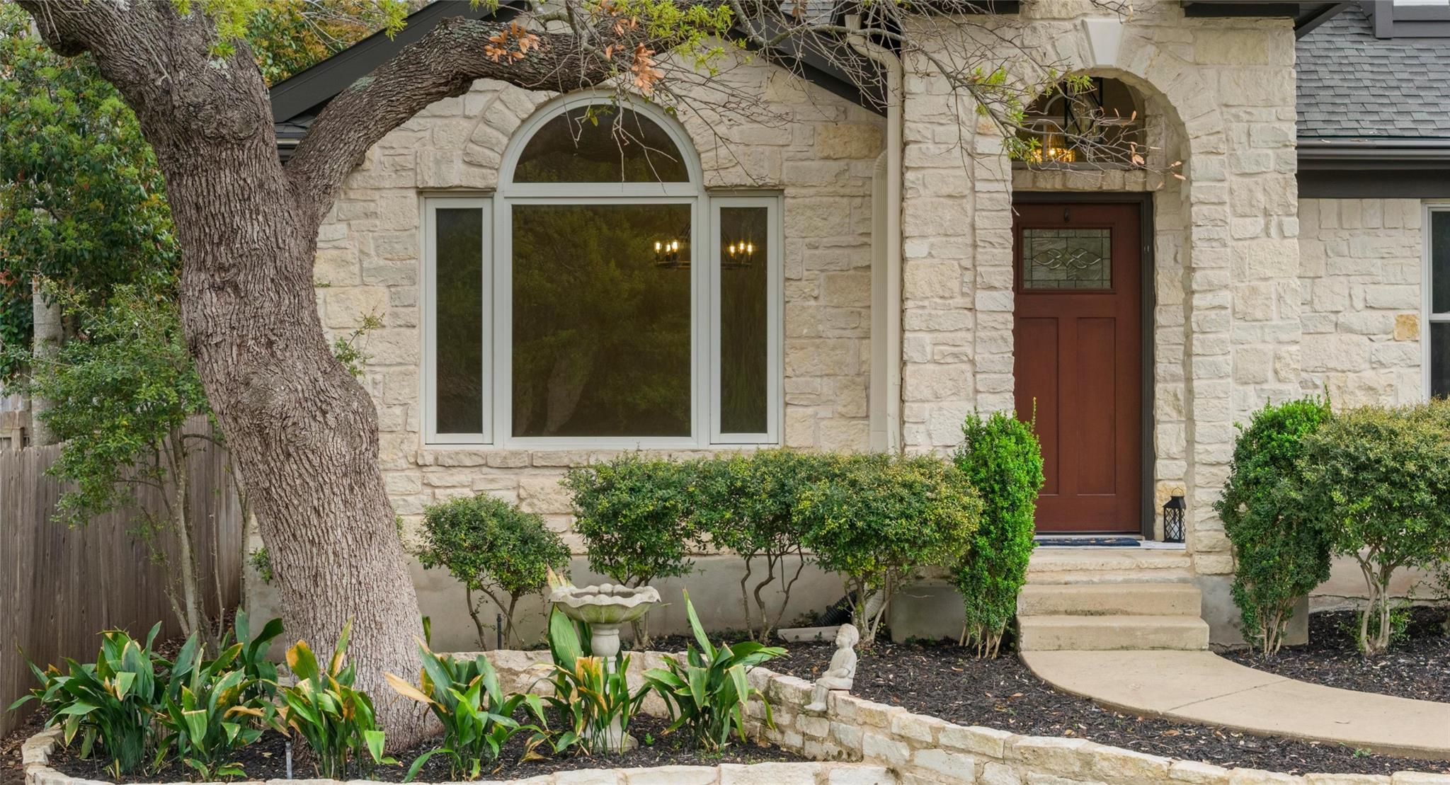 2527 Crenshaw Drive Round Rock TX 78664