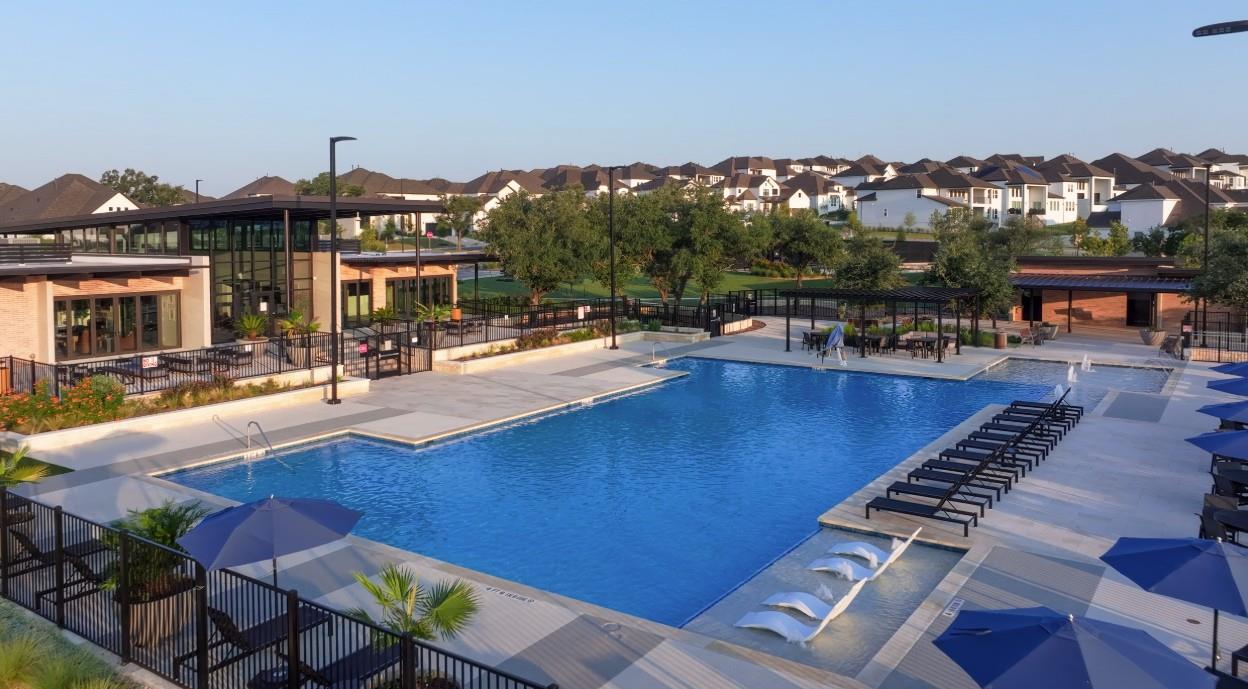 1912 Montella Way Leander TX 78641
