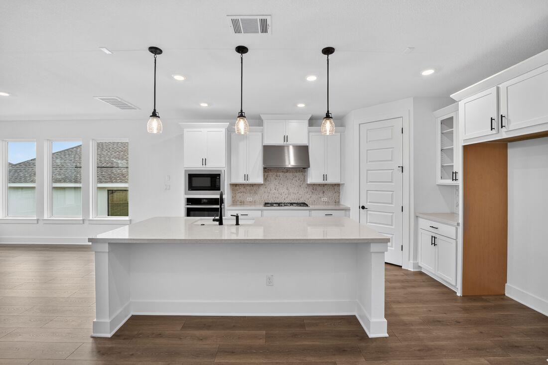 1912 Montella Way Leander TX 78641