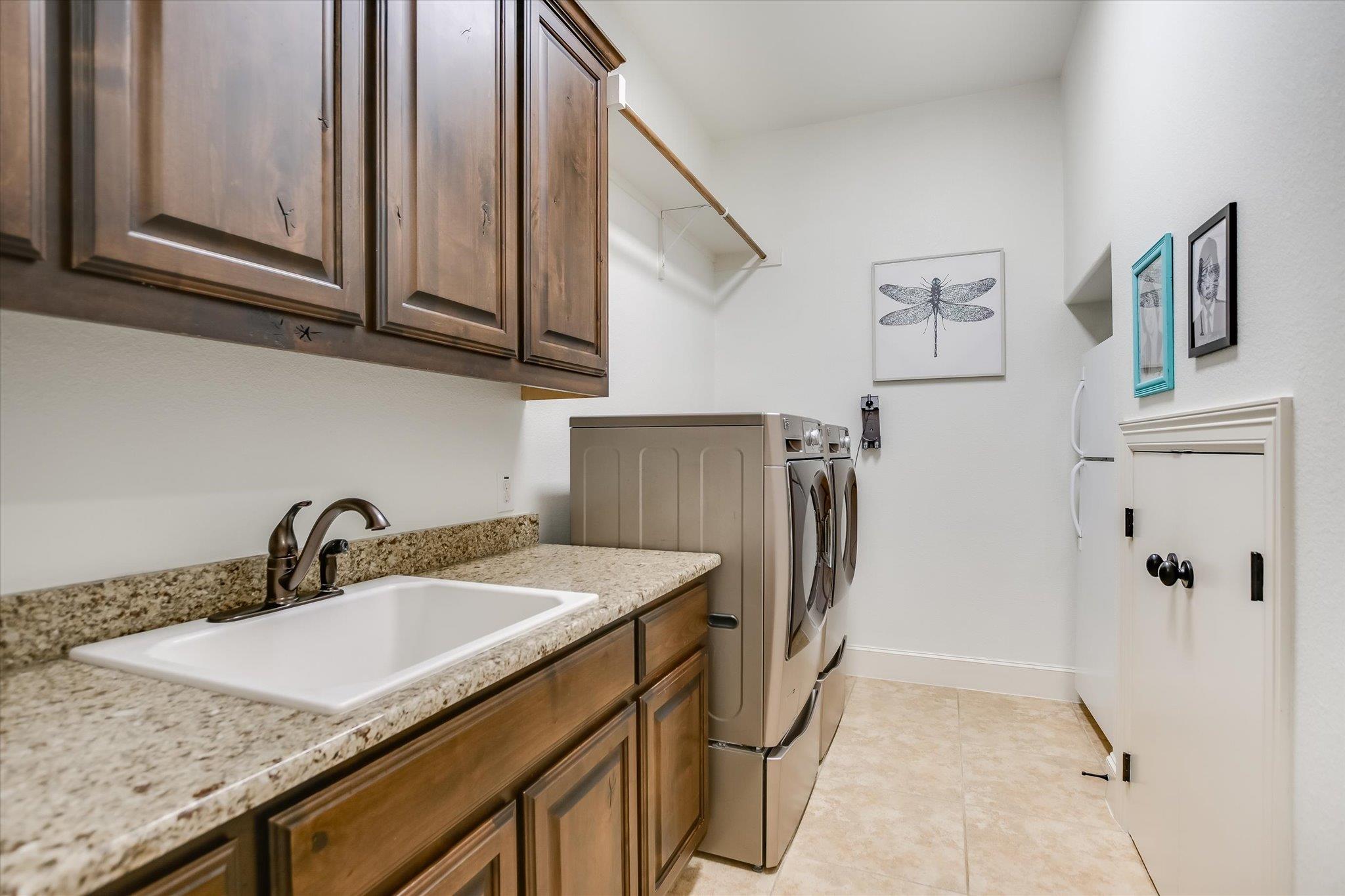 1016 Santaluz Path Austin TX 78732