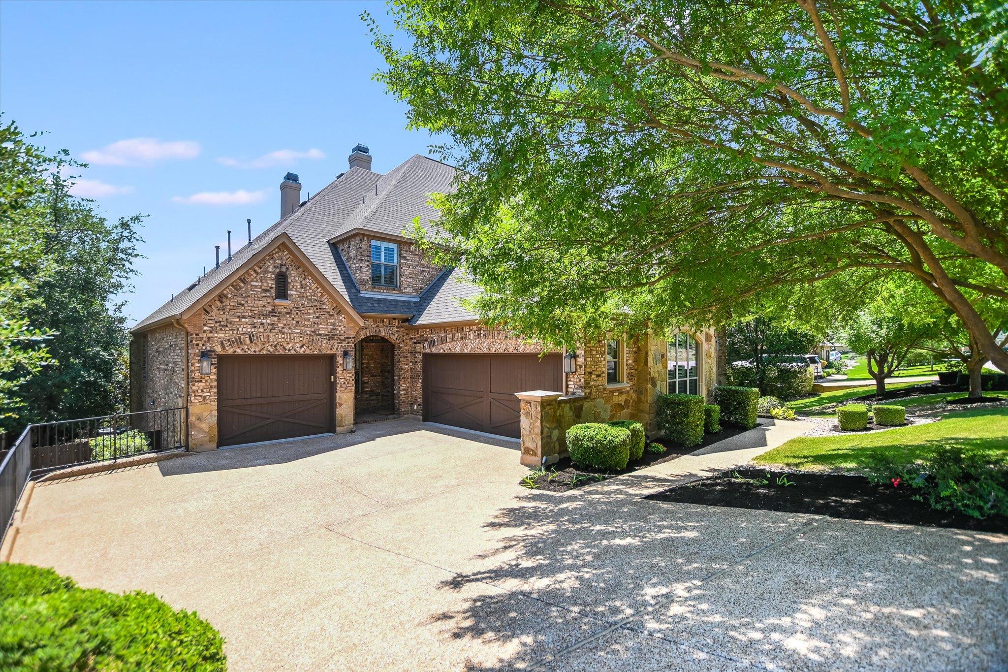 1016 Santaluz Path Austin TX 78732