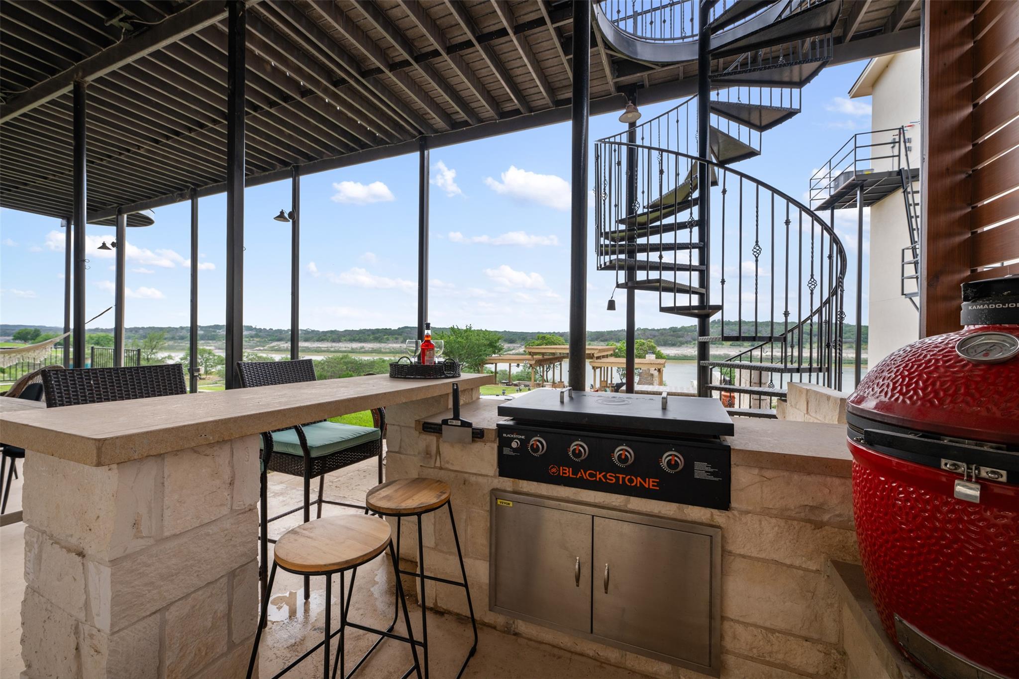 3008 Point Cove Lago Vista TX 78645