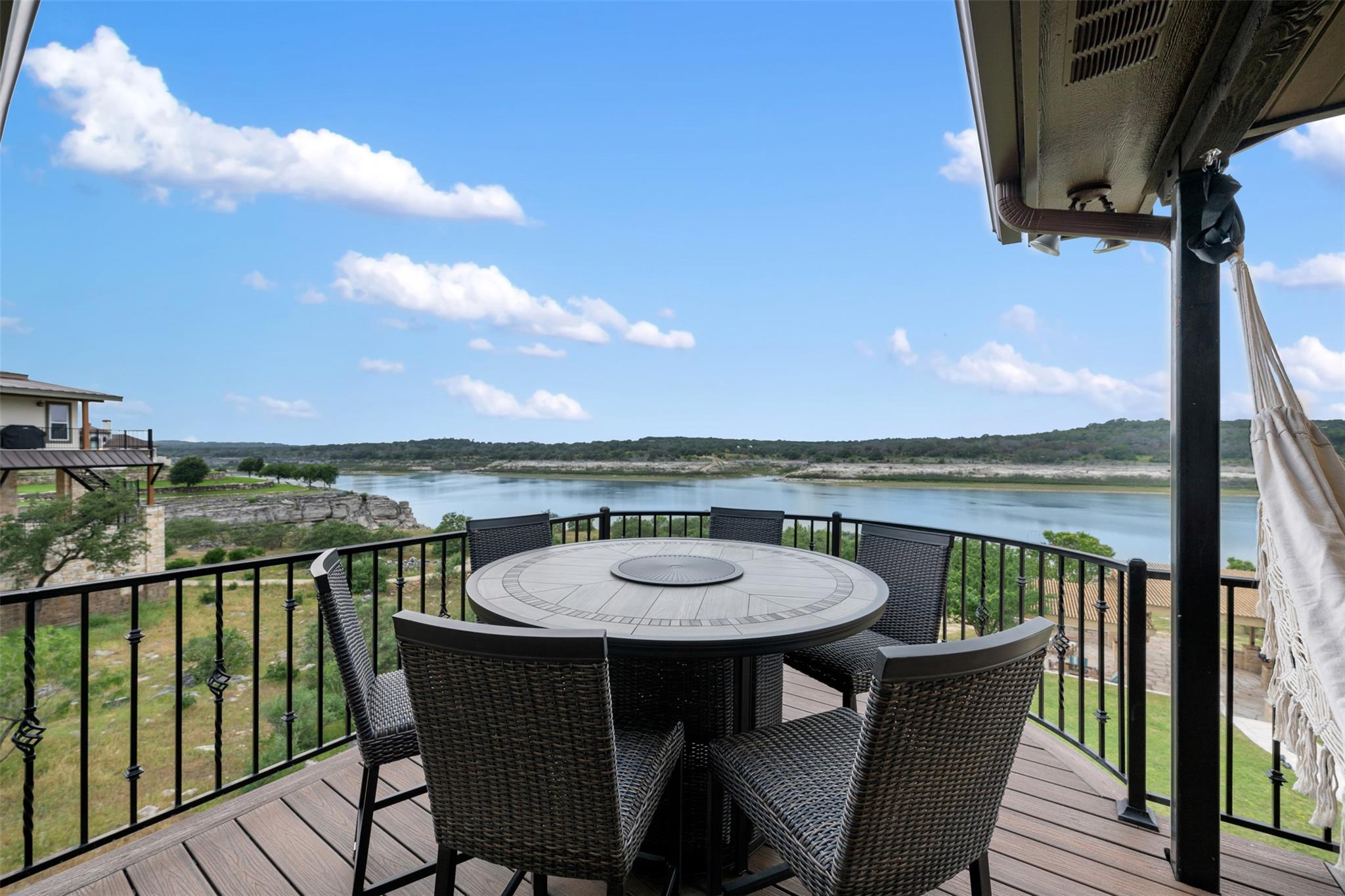 3008 Point Cove Lago Vista TX 78645