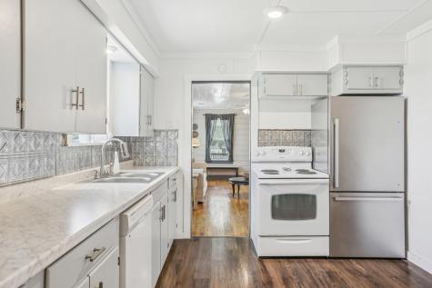106 County Road 425 Spicewood TX 78669
