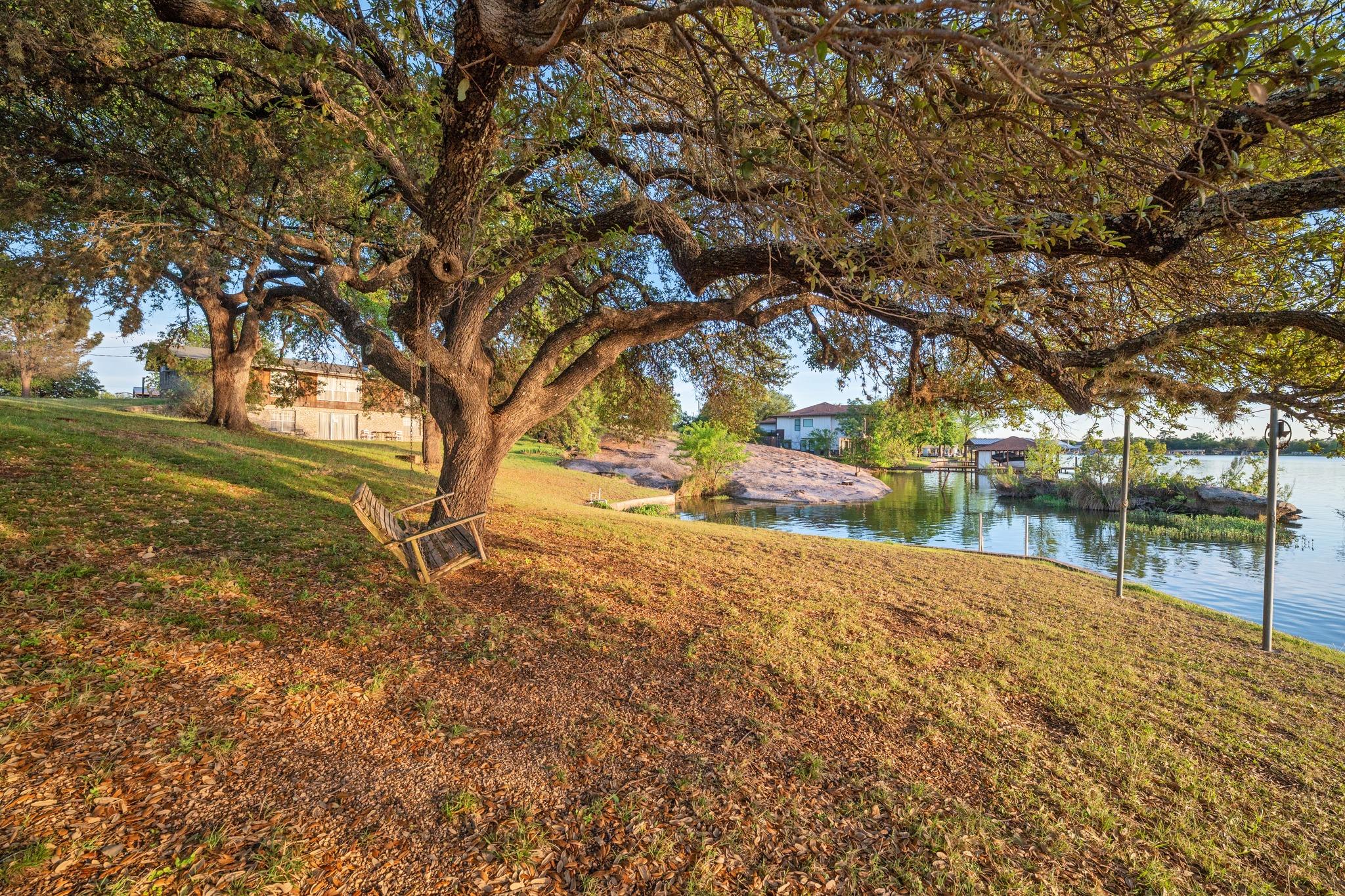 310 Castlehigh Drive Granite Shoals TX 78654