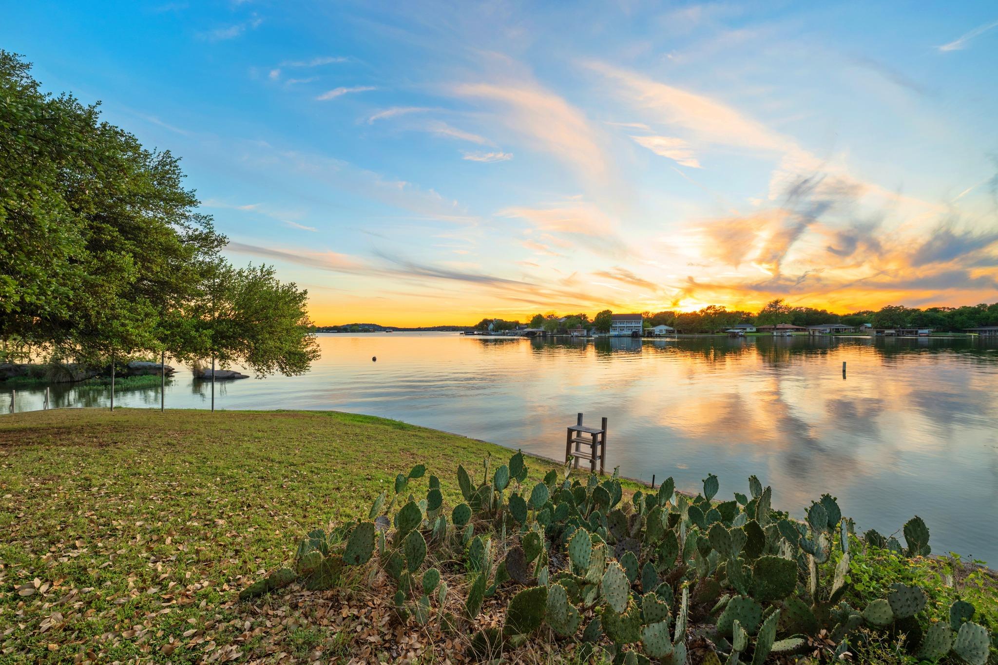 310 Castlehigh Drive Granite Shoals TX 78654