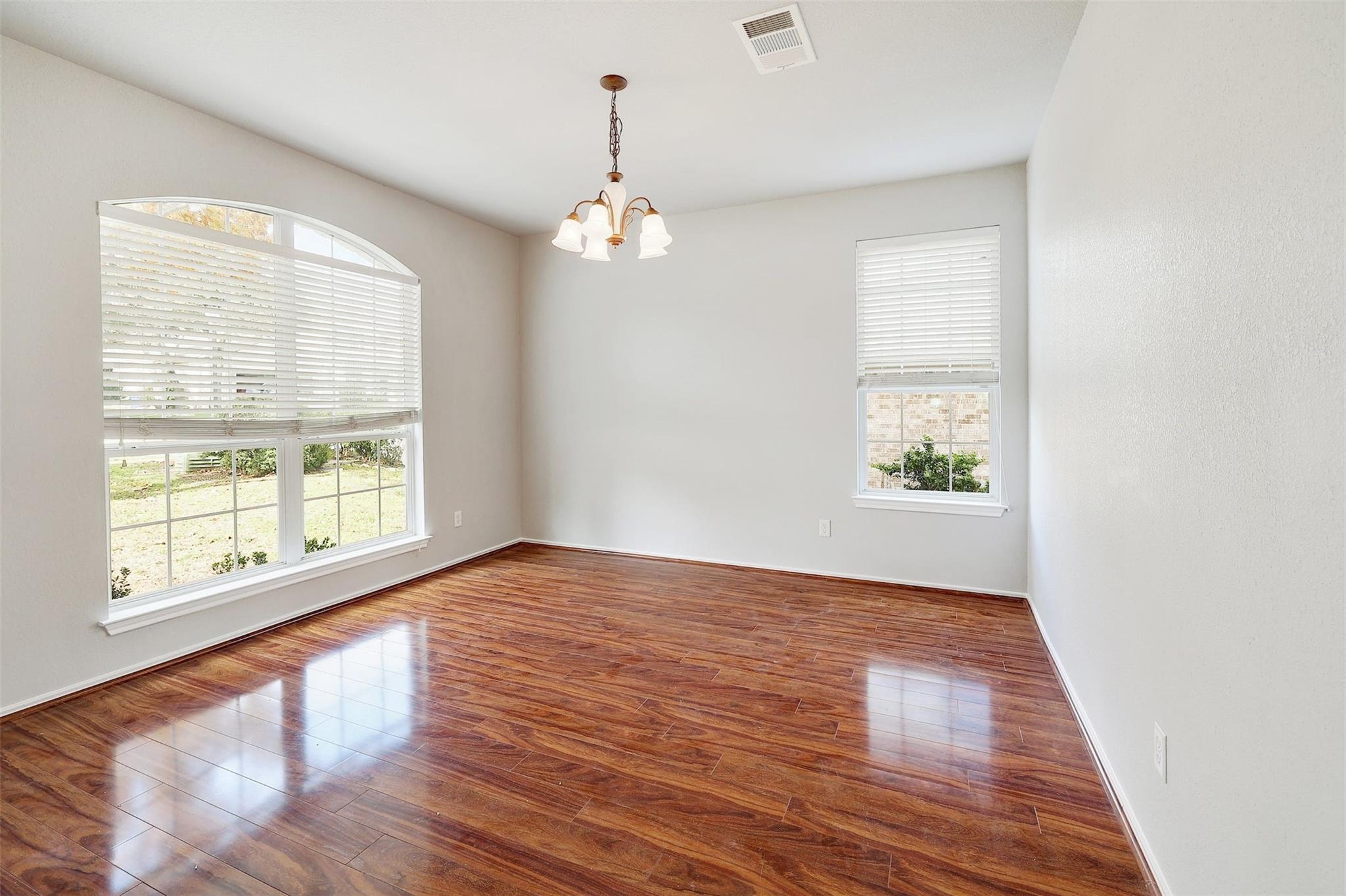1116 Wigwam Leander TX 78641
