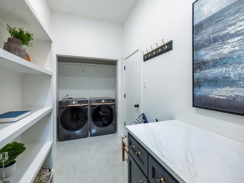 8111 Elkhorn Mountain Trail Austin TX 78729