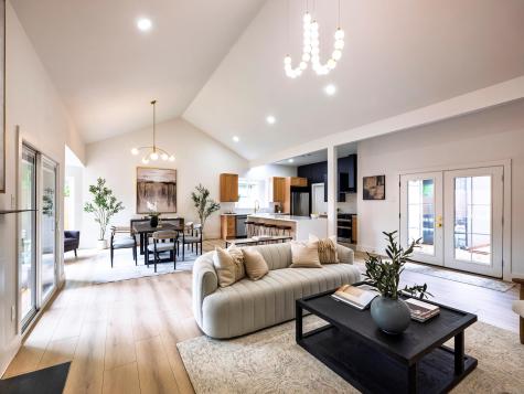 8111 Elkhorn Mountain Trail Austin TX 78729