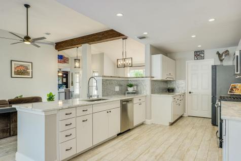 500 Madrone Ranch Trail Dripping Springs TX 78620