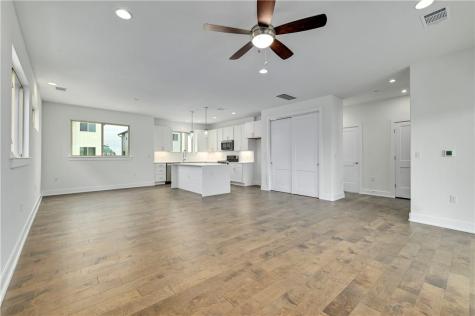 5315 La Crosse 8 Avenue Austin TX 78739