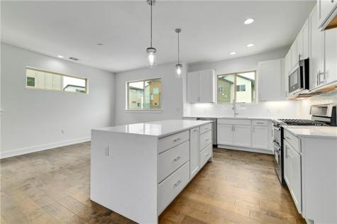 5315 La Crosse 8 Avenue Austin TX 78739