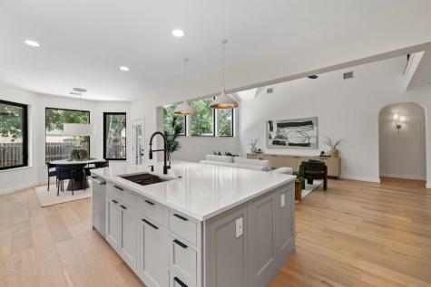 5700 Trelawney Lane Austin TX 78739