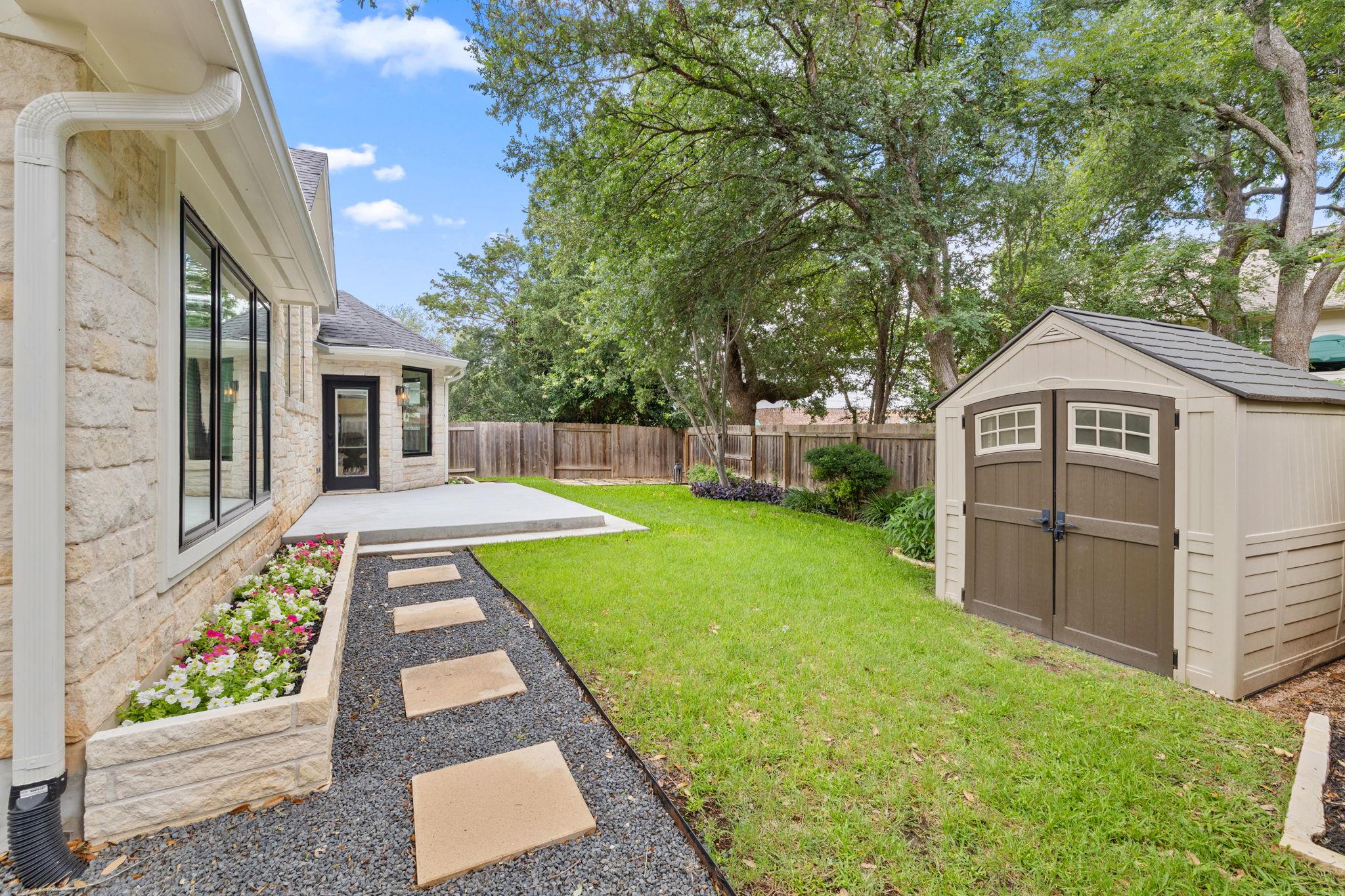 5700 Trelawney Lane Austin TX 78739