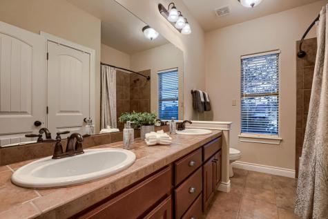 226 Hudson Lane Dripping Springs TX 78620