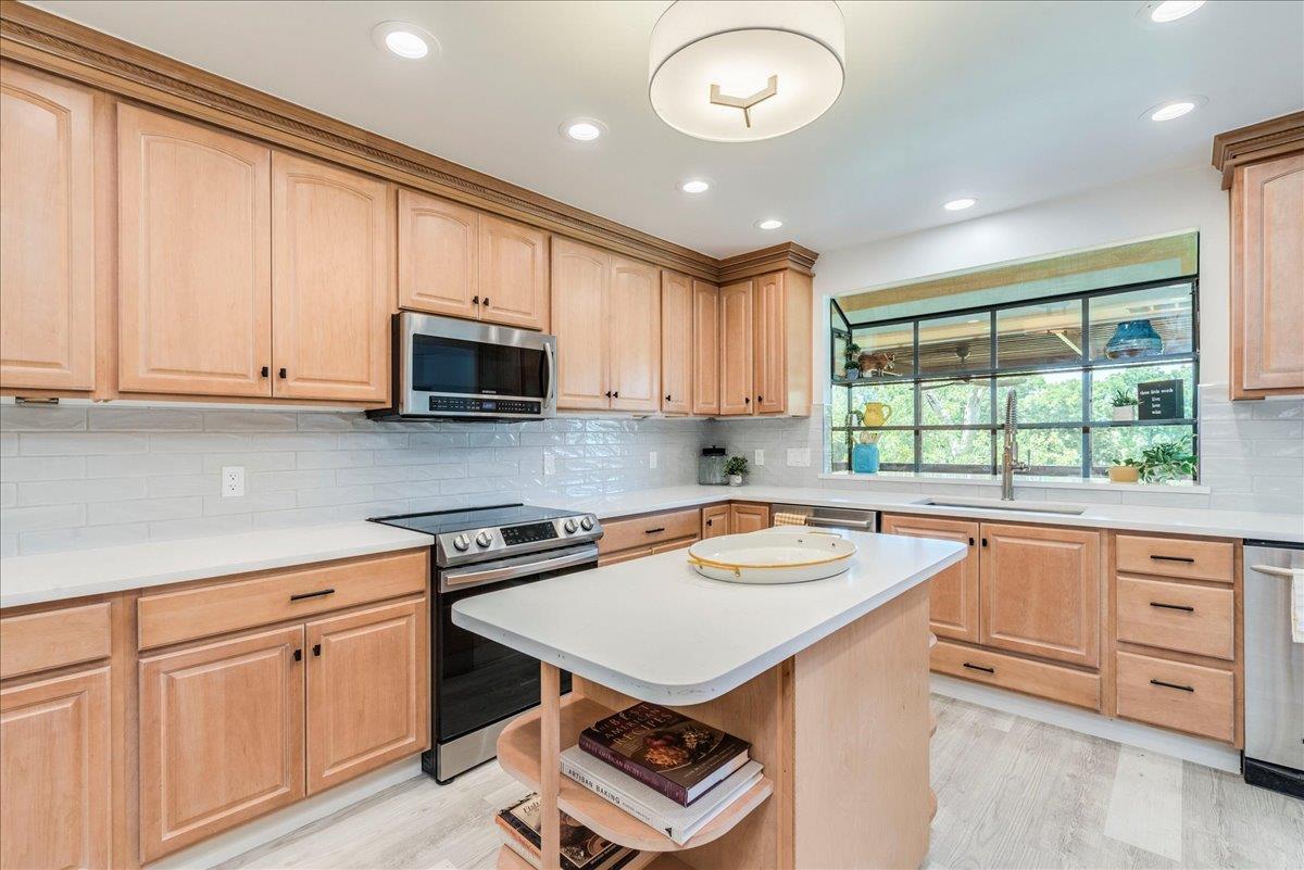 11146 Pinehurst Drive Austin TX 78747