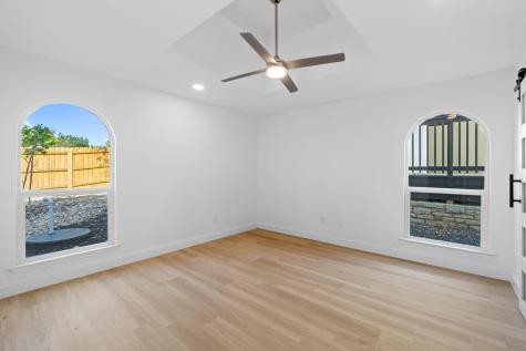 18702 Lakeland Drive Point Venture TX 78645