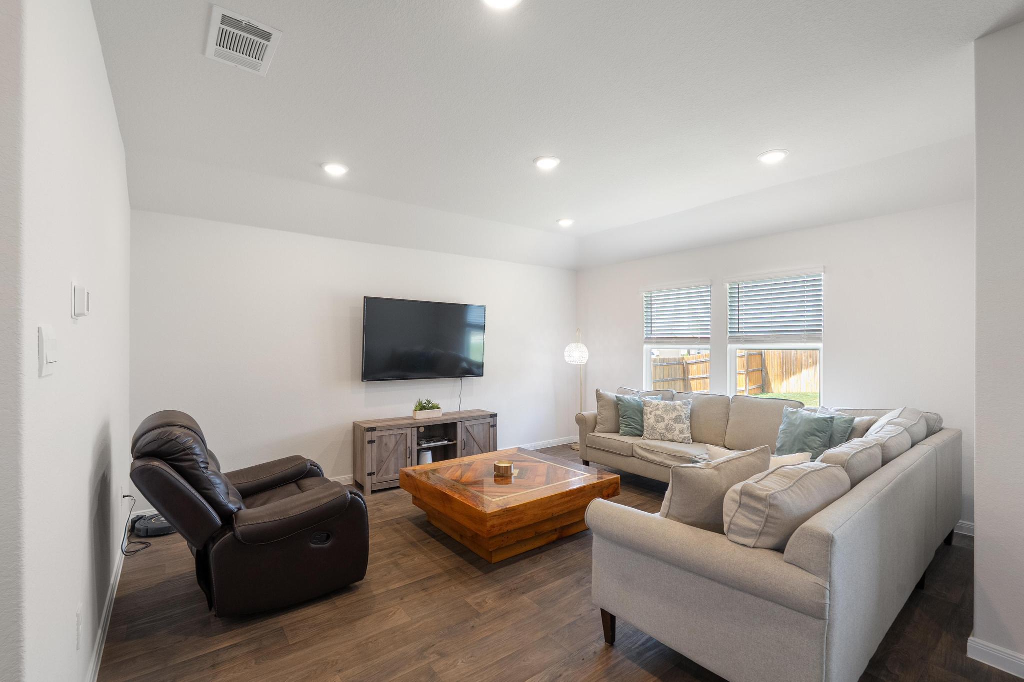 205 Bethpage Drive San Marcos TX 78666
