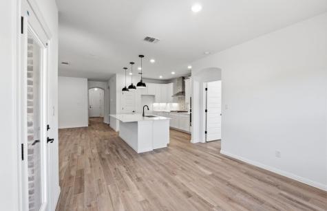 7005 Cliff Rose Drive Spicewood TX 78669