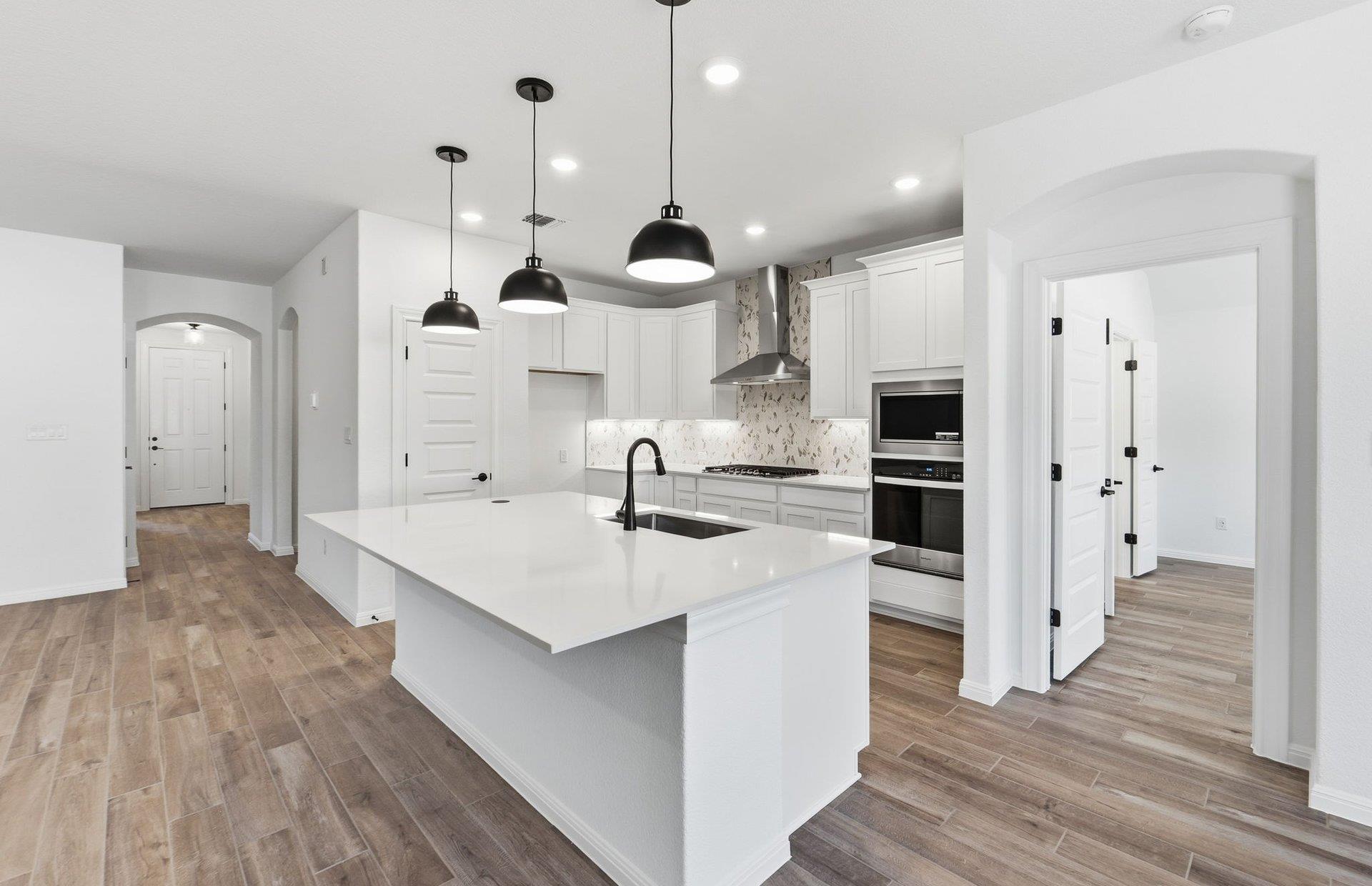 7005 Cliff Rose Drive Spicewood TX 78669