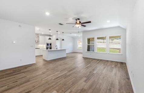 7005 Cliff Rose Drive Spicewood TX 78669