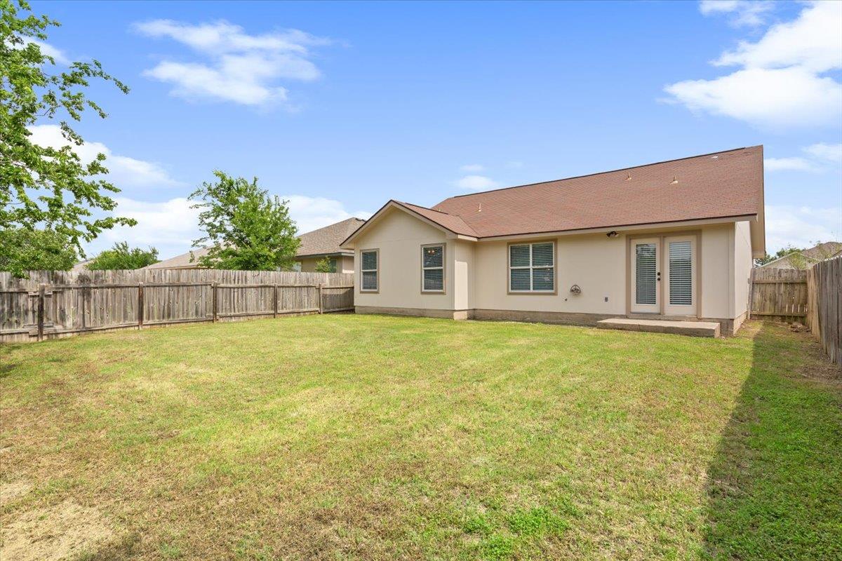 237 Moonstone Drive Jarrell TX 76537