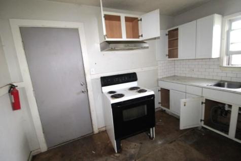 1411 W Main Street Gatesville TX 76528
