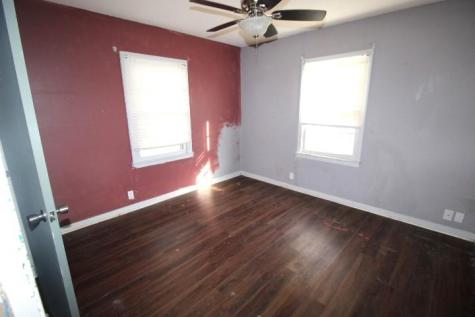 1411 W Main Street Gatesville TX 76528