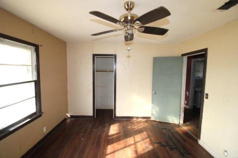 1411 W Main Street Gatesville TX 76528