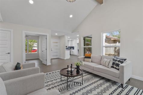 6901 Windrift Way Austin TX 78745