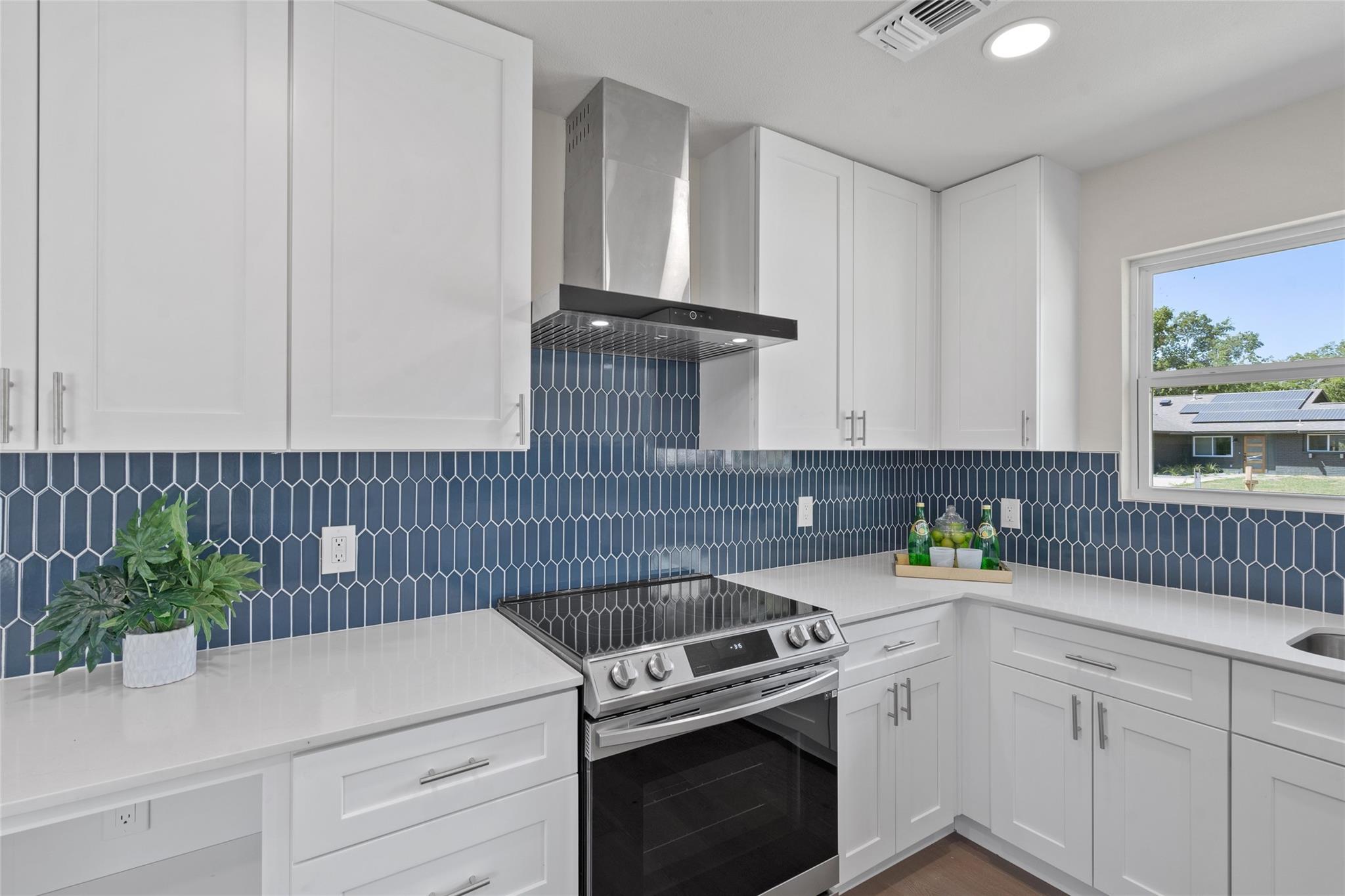 6901 Windrift Way Austin TX 78745