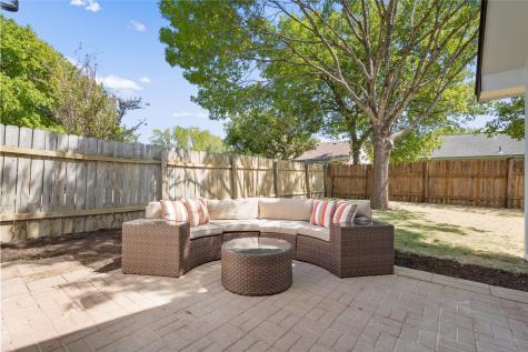 6901 Windrift Way Austin TX 78745