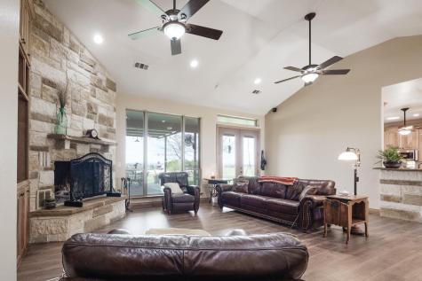 5450 County Road 101 Lampasas TX 76550