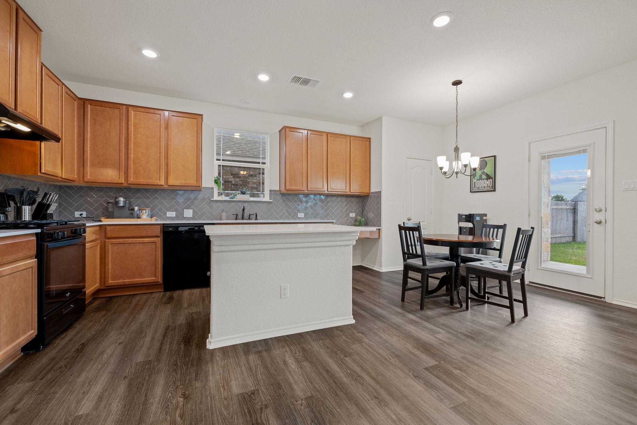 209 Sage Derby Drive Hutto TX 78634