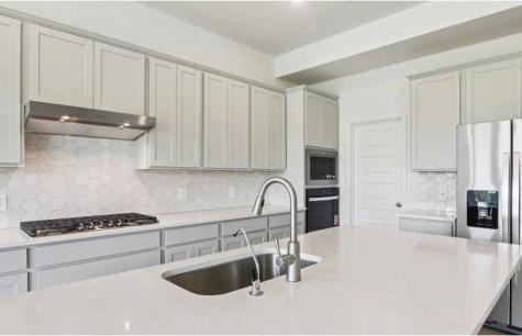 224 Divisadero Drive Hutto TX 78634