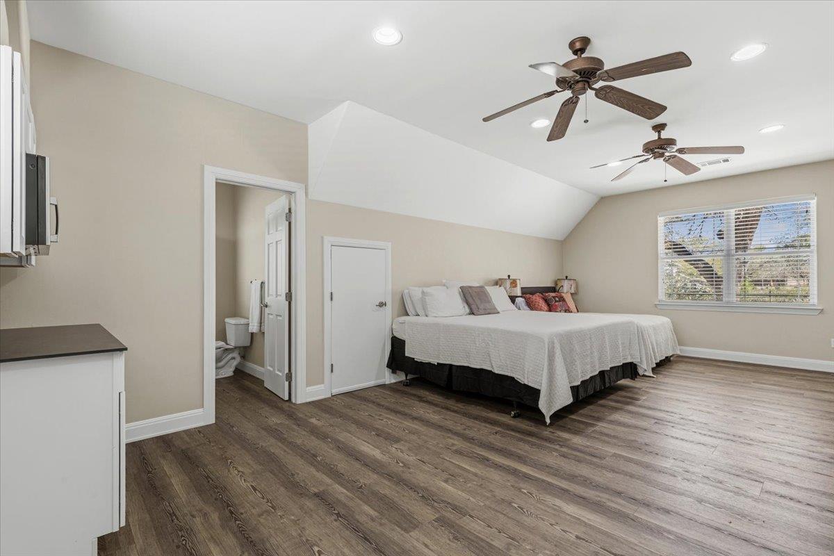 25207 Lake View Drive Spicewood TX 78669