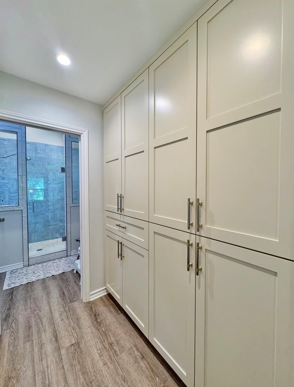 203 E 11th Street Elgin TX 78621