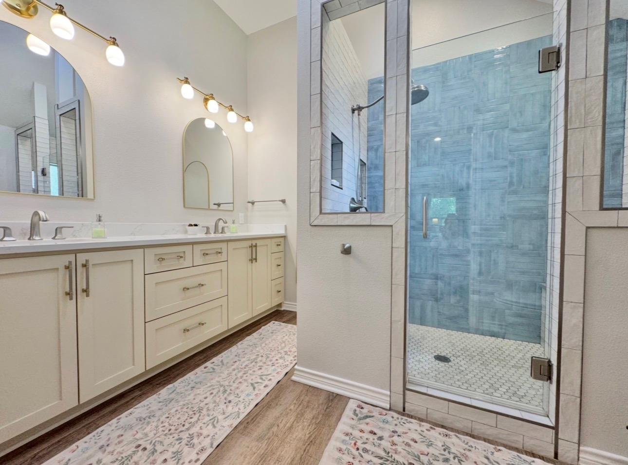 203 E 11th Street Elgin TX 78621