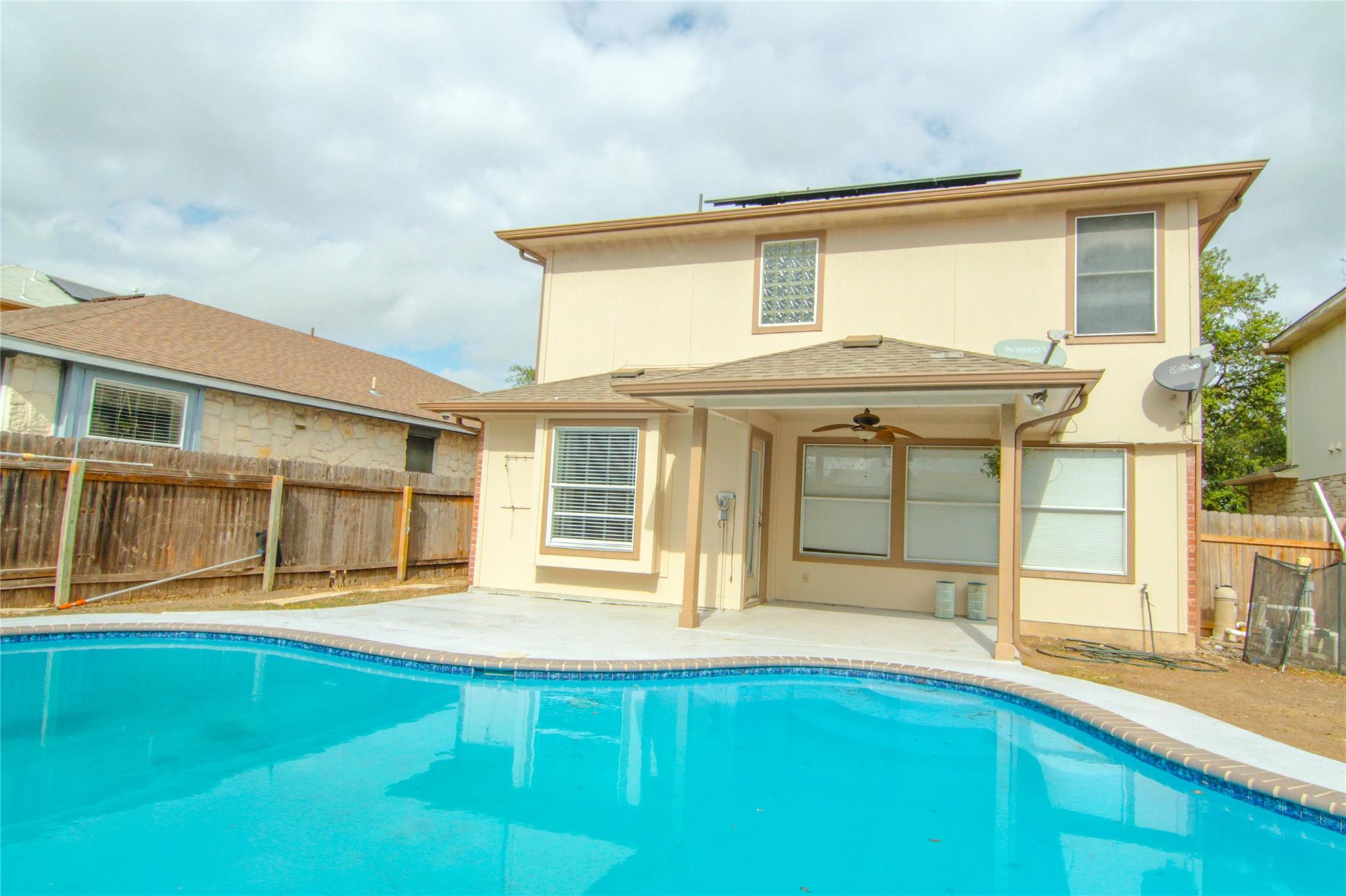 1431 Roxannes Run Pflugerville TX 78660